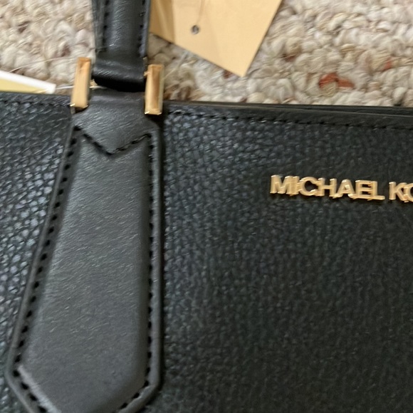 MK Kimberly Large Pebbled Leather and Logo 3-in-1 Tote Bag Set 35H9GKFT9T - Picture 8 of 17